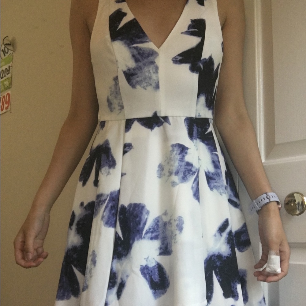 Lulus dress